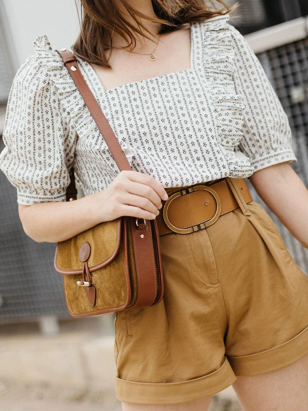 

Женская винтажная рубашка с коротким рукавом, Элегантная блузка с квадратным вырезом и цветочным принтом, Повседневная Блузка во французск...