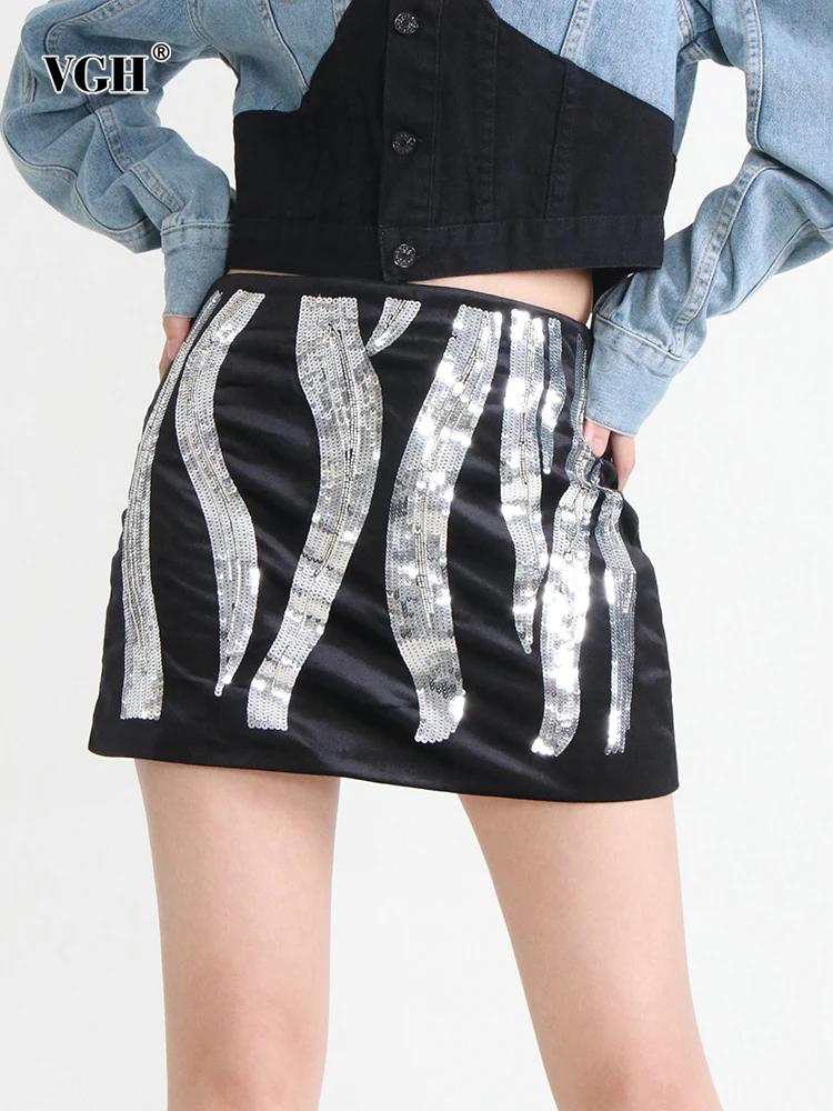 

VGH Hit Color Elegant A Line Skirts For Women High Waist Rivet Spliced Embroidery Mini Bodycon Skirt Female Summer Fashion New