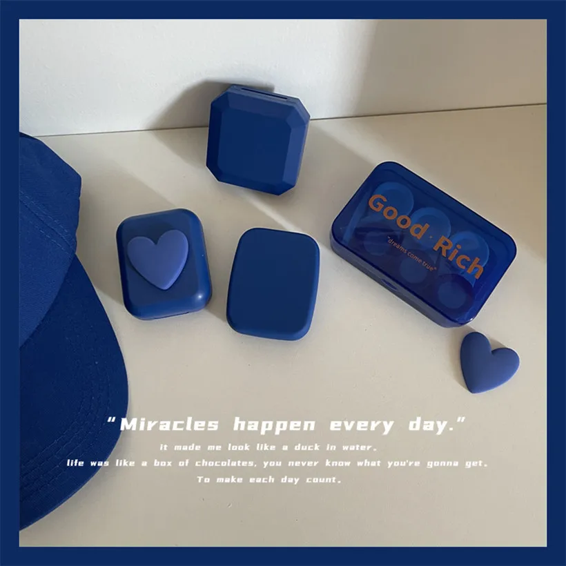 

Korean INS patent leather frosted feel minority white beauty pupil box contact lens partner box