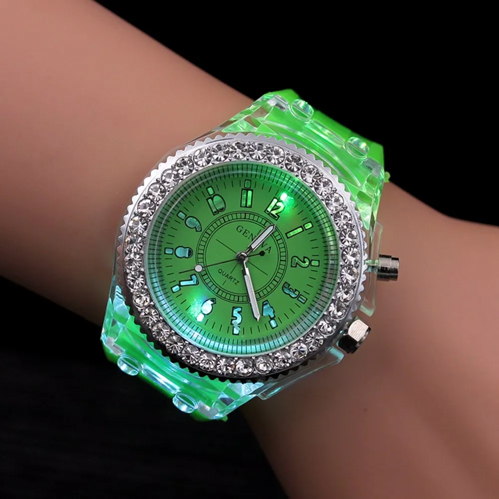 

SMVPChildren Sport Casual LED Watches Montre de sport Digital Fashion Clock Silicone Belt Girls Wrist Watch Orologio per bambini
