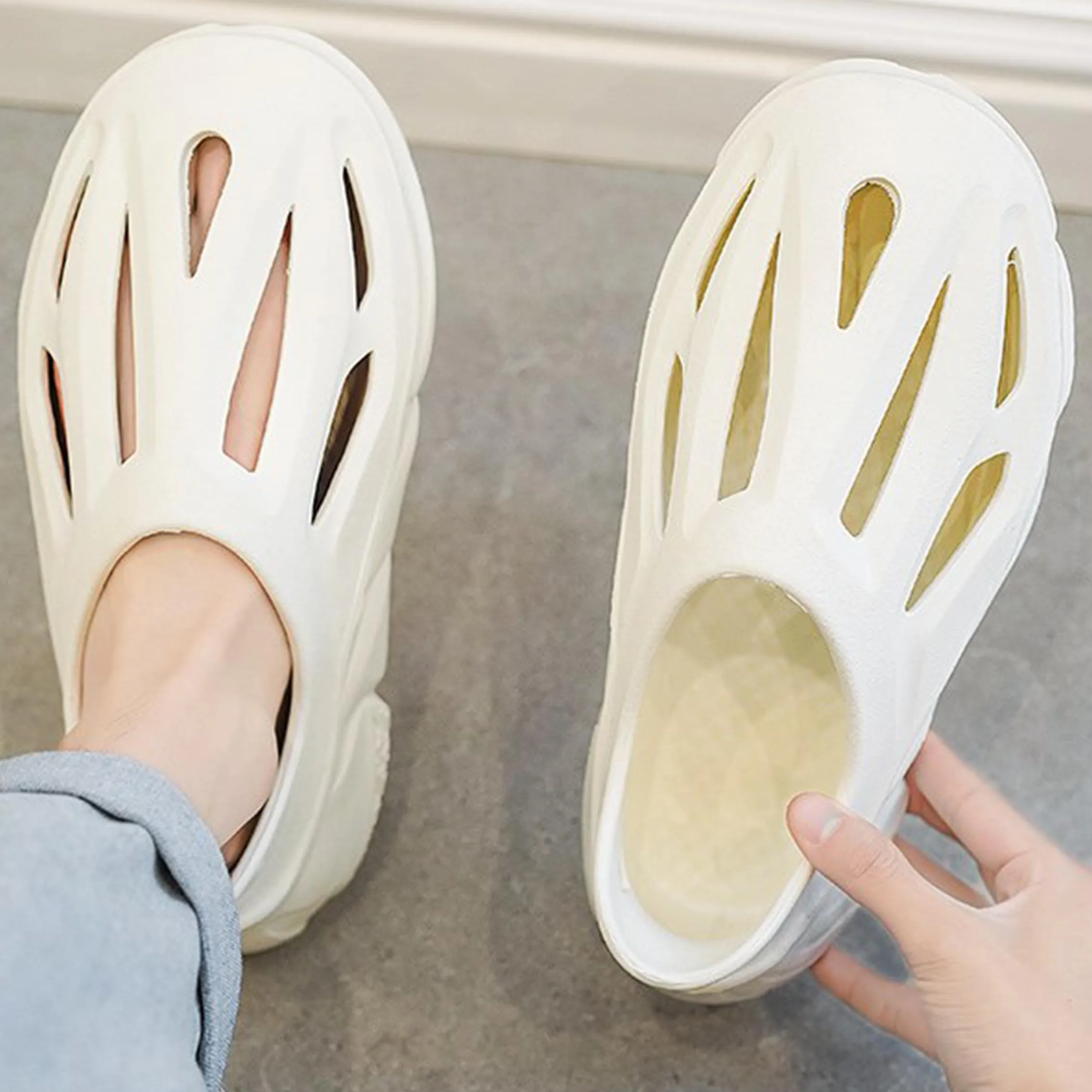 Hollow Sandals slip-on men Summer Platform Wedge slides Breathable Women slippers Comfortable EVA Shoes Neutral Fashion Shoes