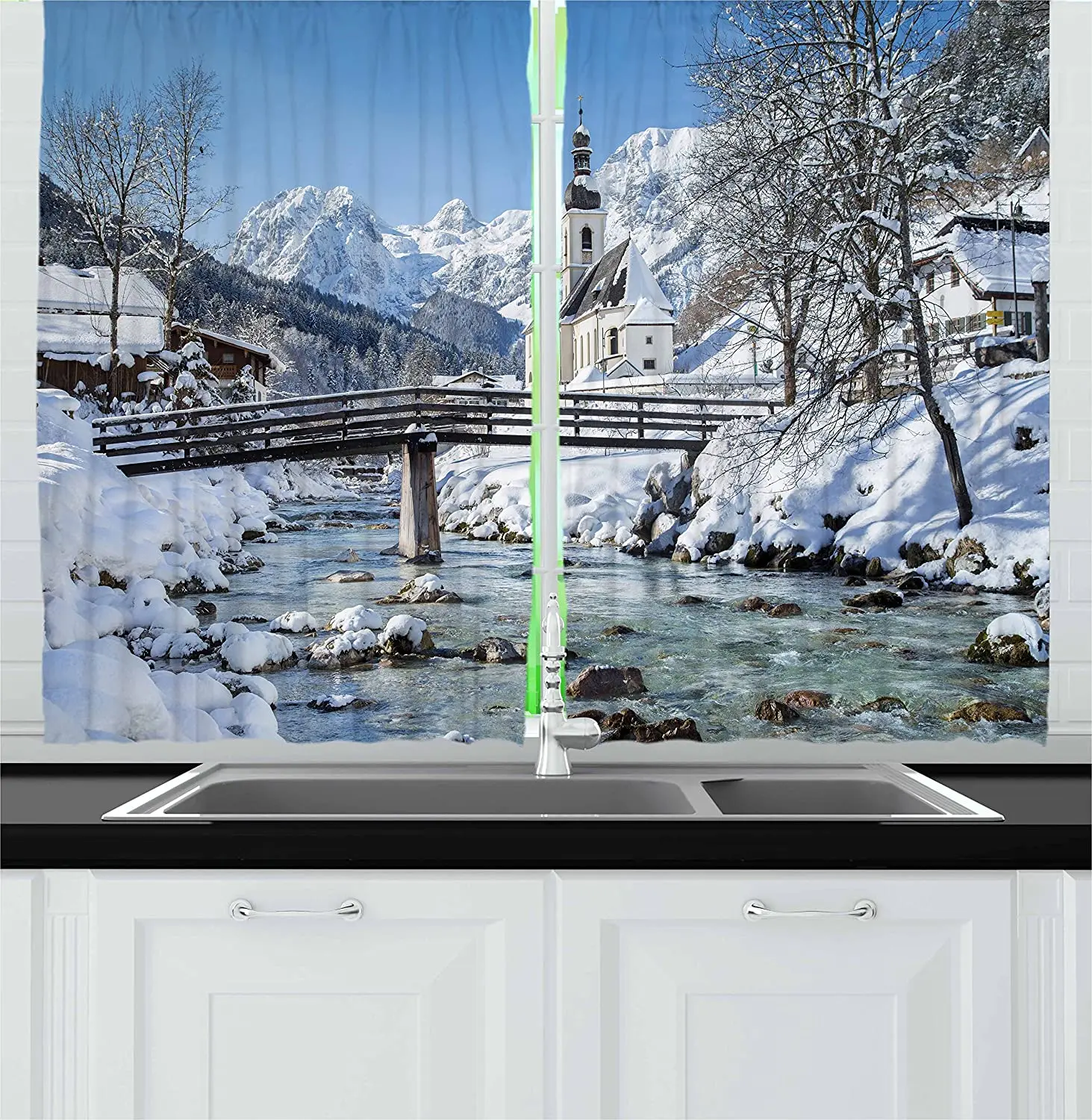 Светонепроницаемые шторы живописная кухня оформления в европейском ландшафте