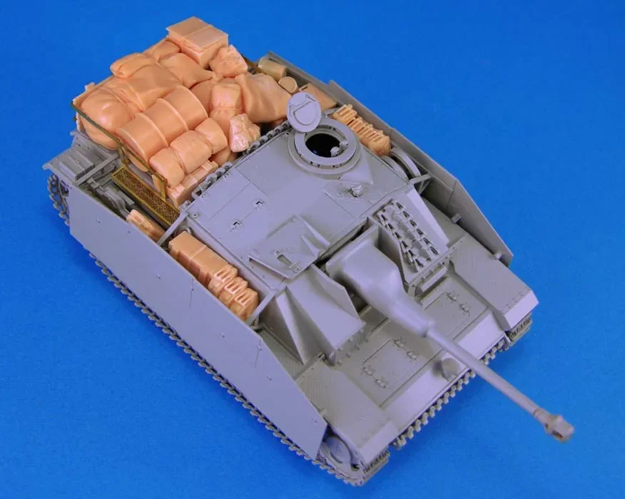 Комплект для сборки модели из литой смолы 1:35 номер Модификация накопления