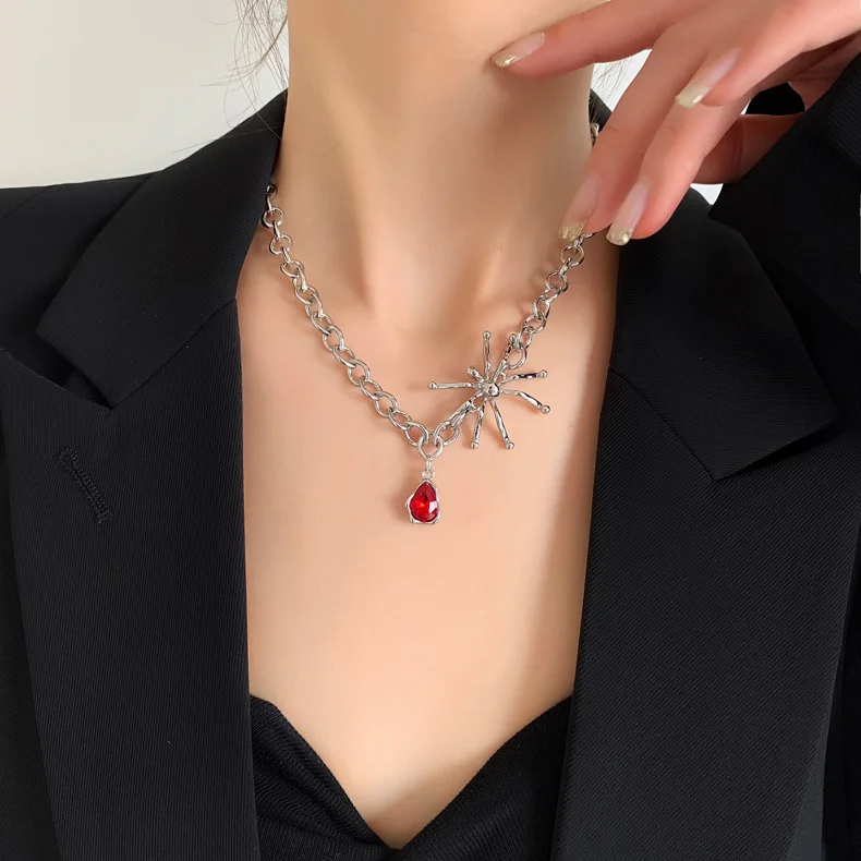 

Coconal Women Spider Necklace Red Crystal Necklaces Woman Crystal Pendant Lady Party Jewelry Silver Color Trendy Metal Gift