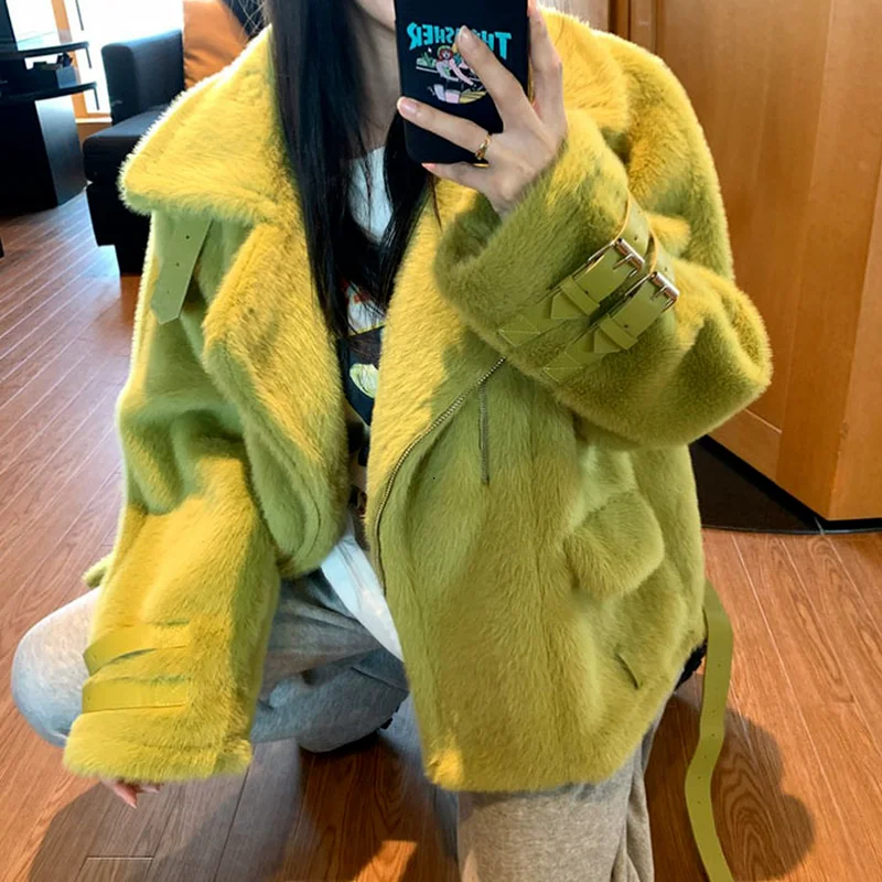 Winter Women Short Jacket 2023 Thick Velvet High Quality Luxury Plush Fur Coat Casual Slim Overcoat Fashion Warm Outwear Female