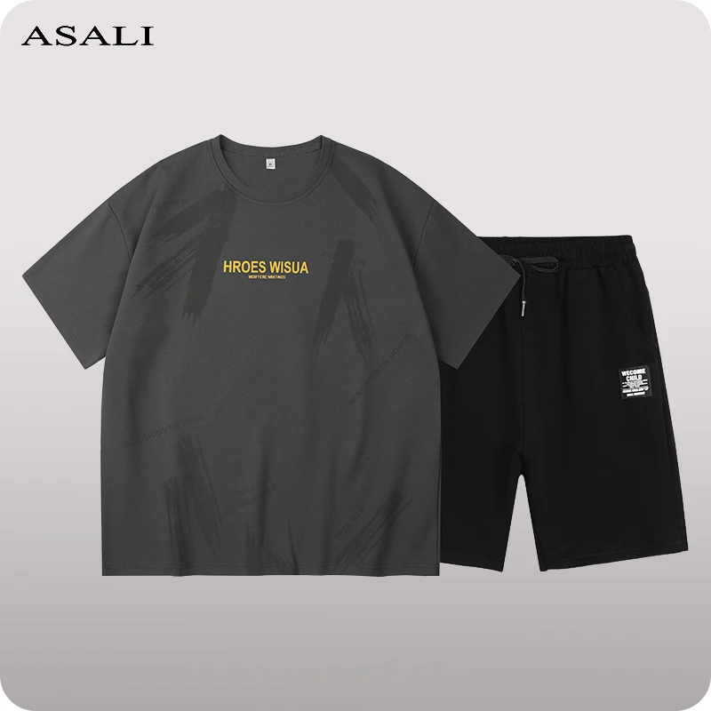 

Костюм мужской из футболки с коротким рукавом и шортов, с принтом