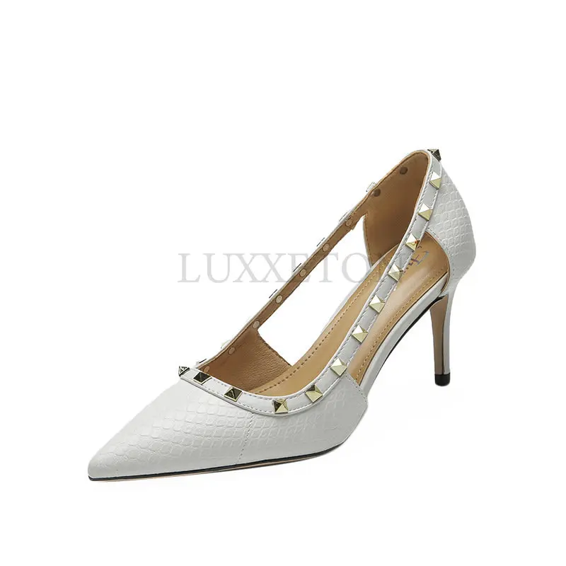 

7.5cm Summer Lacquer Leather Riveted High Heel Shoes Design Sense Celebrity Single Shoe Thin Pumps French Pointed Sandals Female
