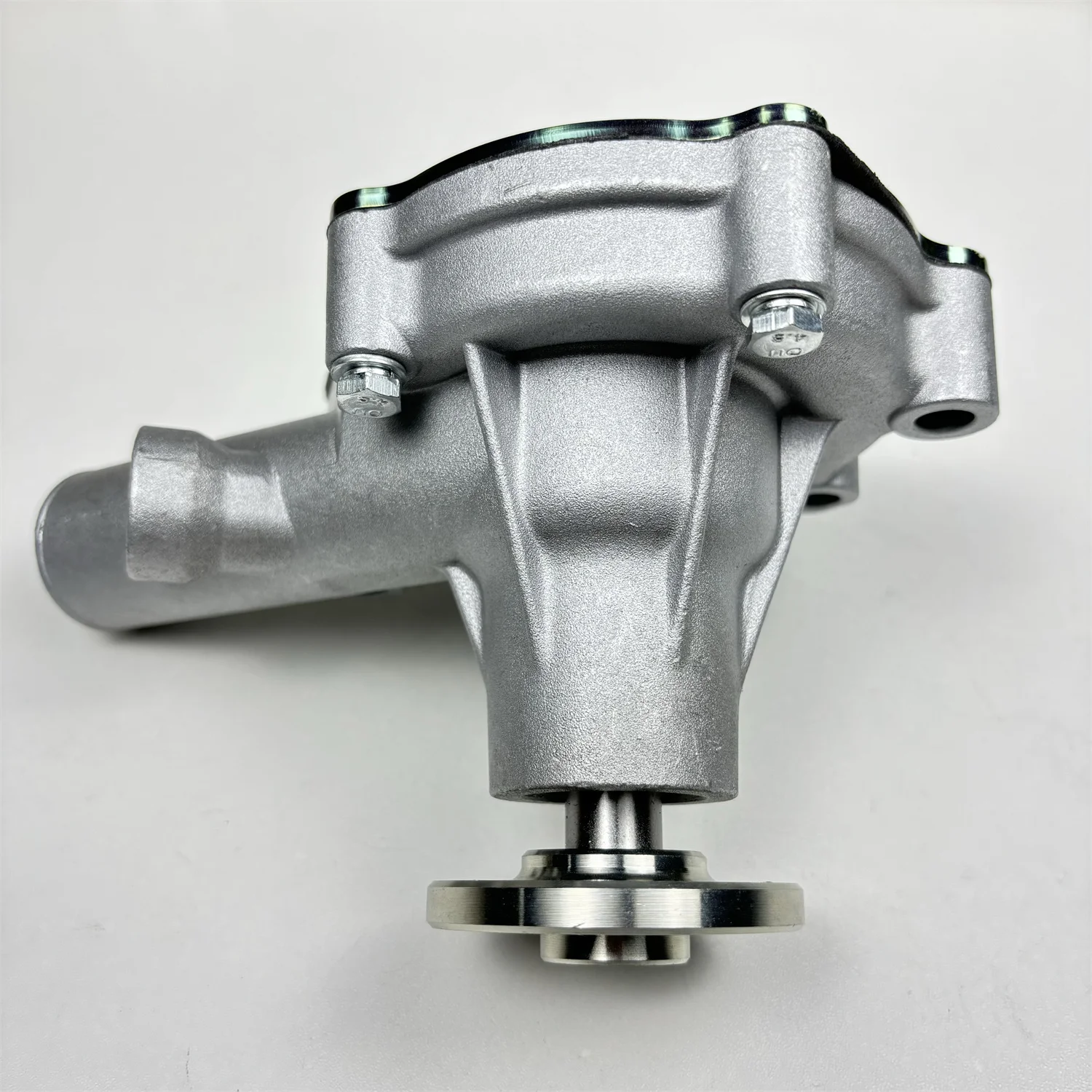 Водяной насос MM409302 для двигателей Mitsubishi S3L2, S4L, S4L2, S3L, K4N, K3B, K3D, K3E (art.: 3920db5ace095) - 3920db5ace095