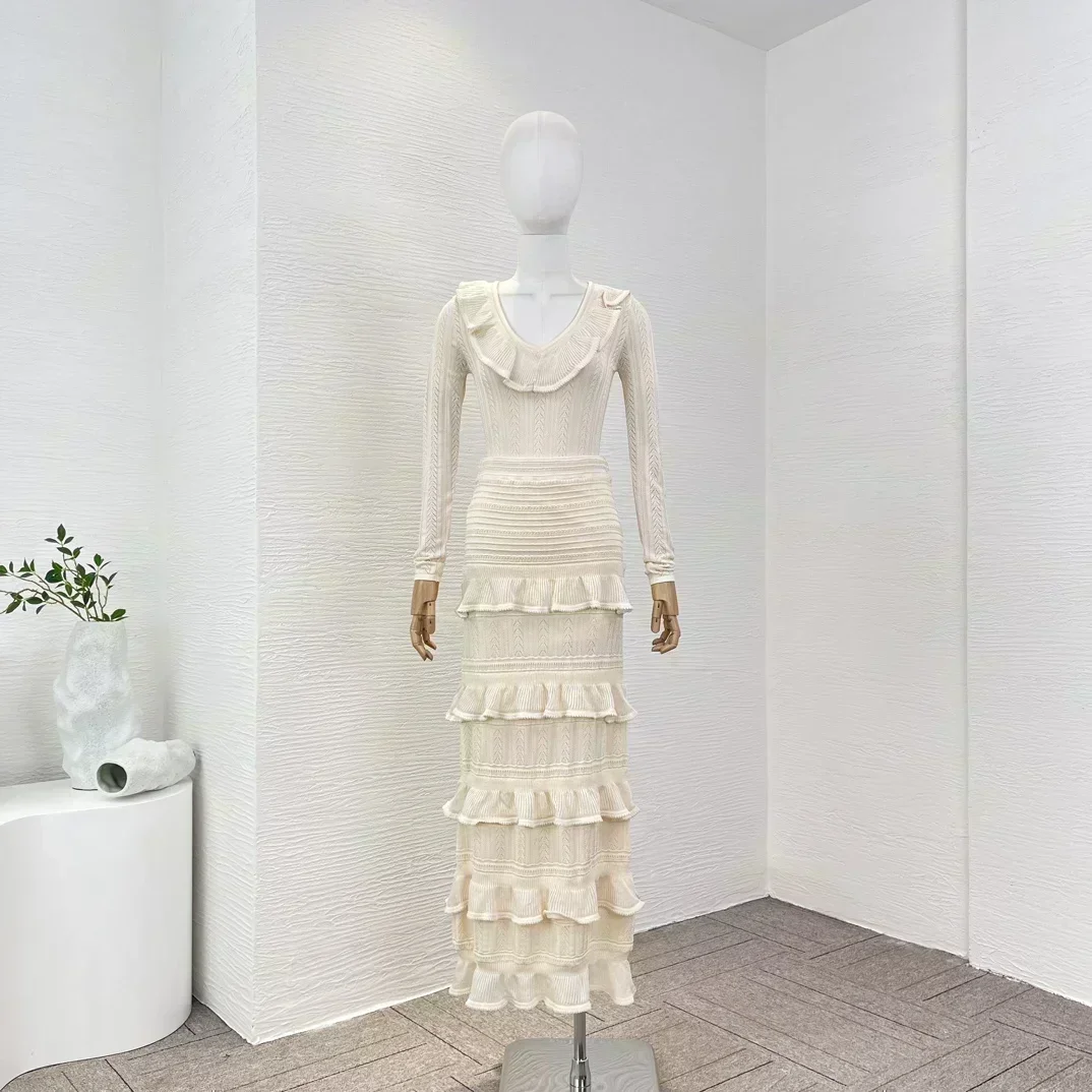 

2023 Top Quality New Collection Solid Beige V-neck Frill Ruffle Slim Fit Pullover Midi Skirt Knitwear Outfits for Women