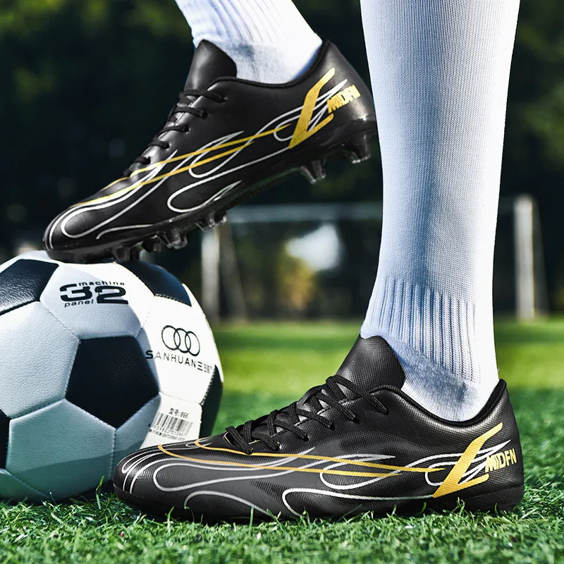 New Blue Men Football Shoes Comfortable Anti-slip Children's Football Sneaker Breathable Men's Soccer Shoes Zapatos De Futbol