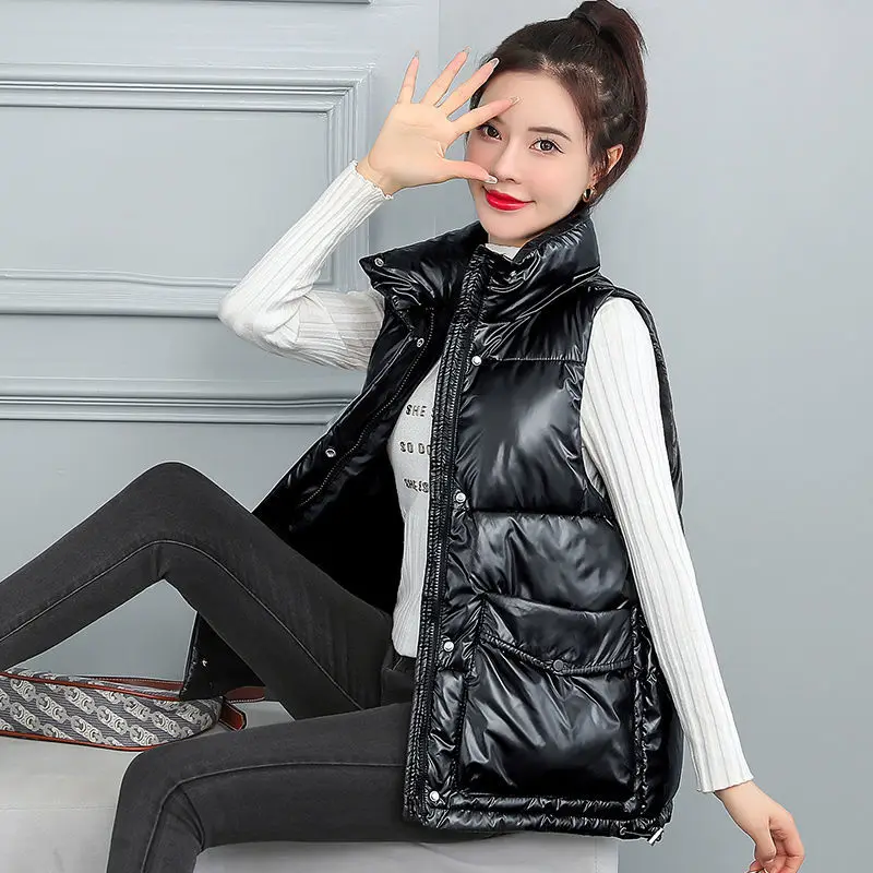 

2022 Cotton Down Vest Women Winter Fashion Hooded Cotton Waistcoat Zipper Soild Streetwear Winter Sleeveless Jacket N24