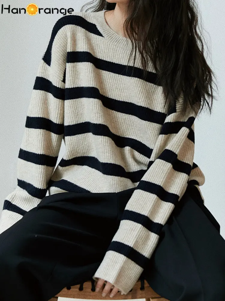 HanOrange 2022 Autumn Simple Alpaca Striped Knitted Sweater Women Loose Lazy Casual Top Pullover Female Navy/Beige