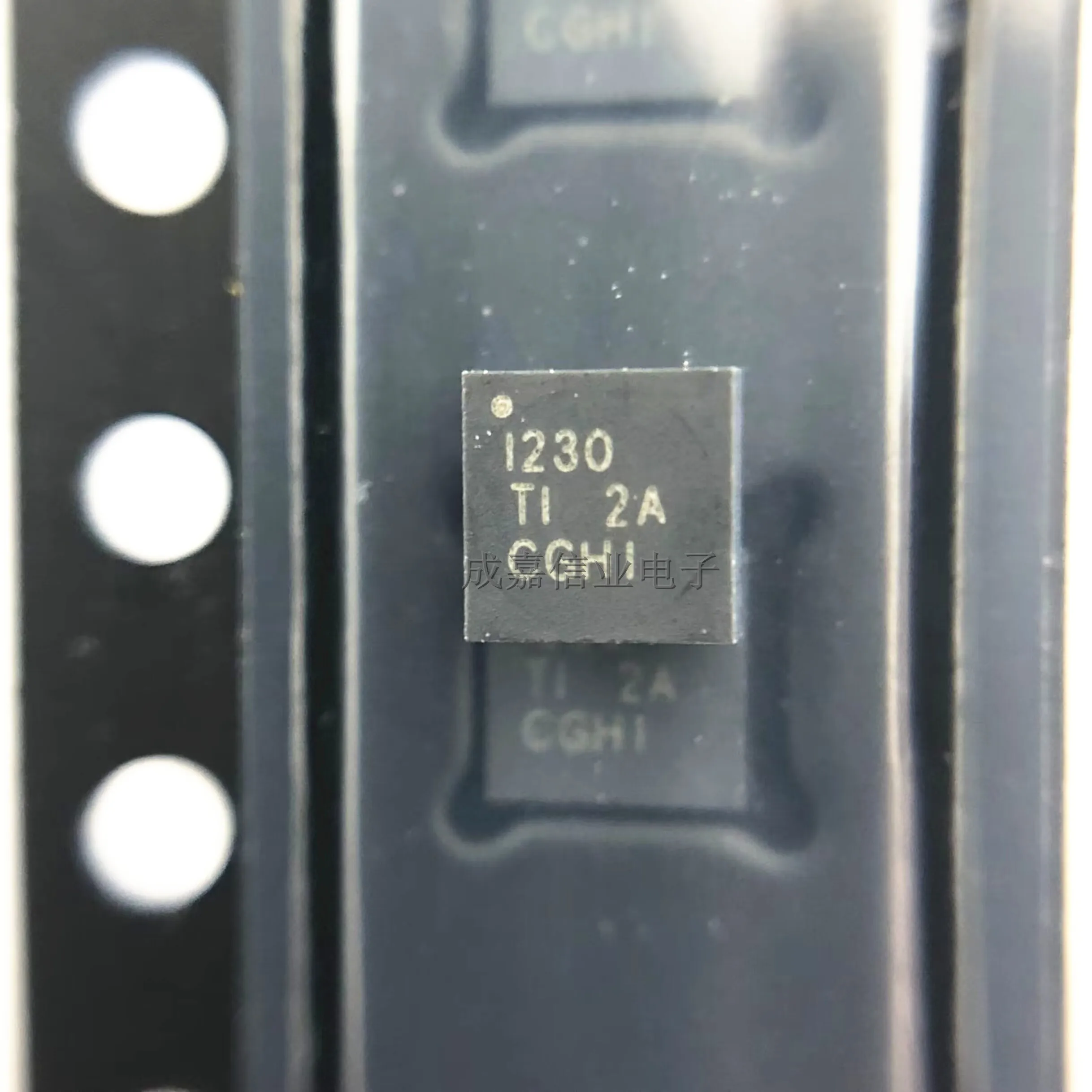 INA230AIRGTR VQFN-16 Усилители тока