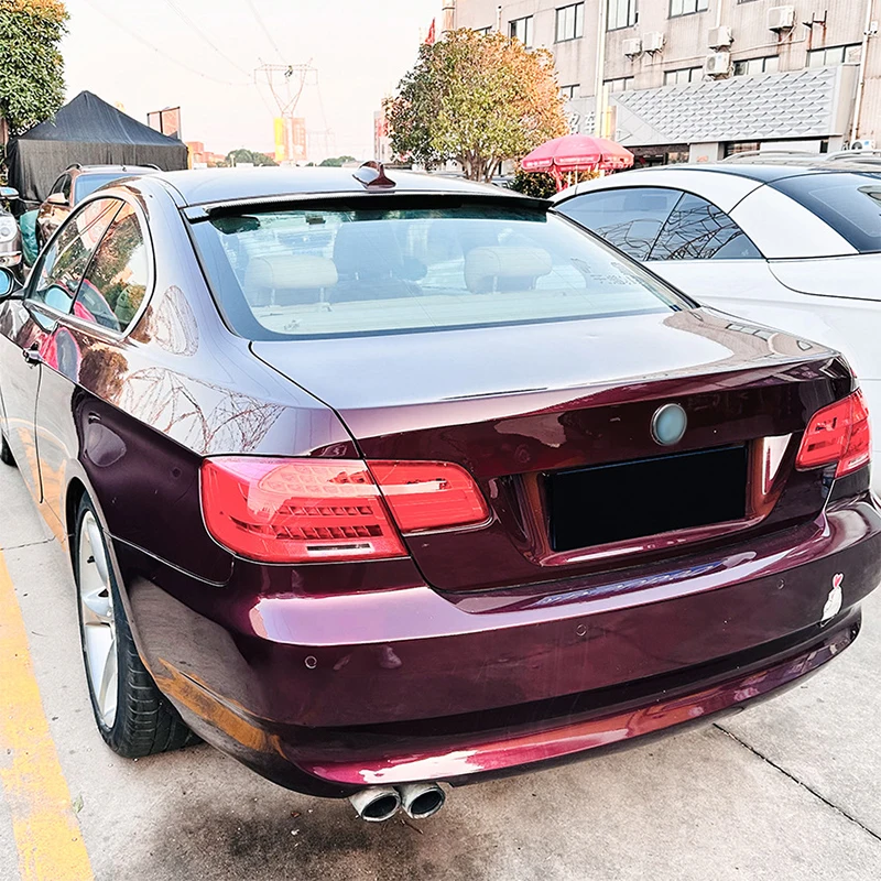 Фото Для 2006 07 08 09 10 11 12 2013 BMW 3 серии E92 2-дверный спойлер на крышу заднего окна, черный карбоновый тюнинг автомобиля, аксессуары, часть №2
