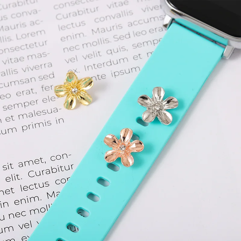

Fashion Metal Flowers Decorative Paw Nails Buckle for Apple Watch Band Charm Metal Rivet Accessories for Iwatch Silicone Strap