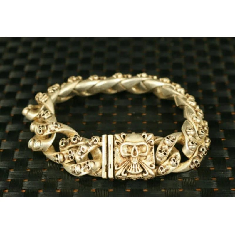 

Cool Chinese Miao Silver Handmade Cool Skull Statue Bracelet Jewelry Collectibles