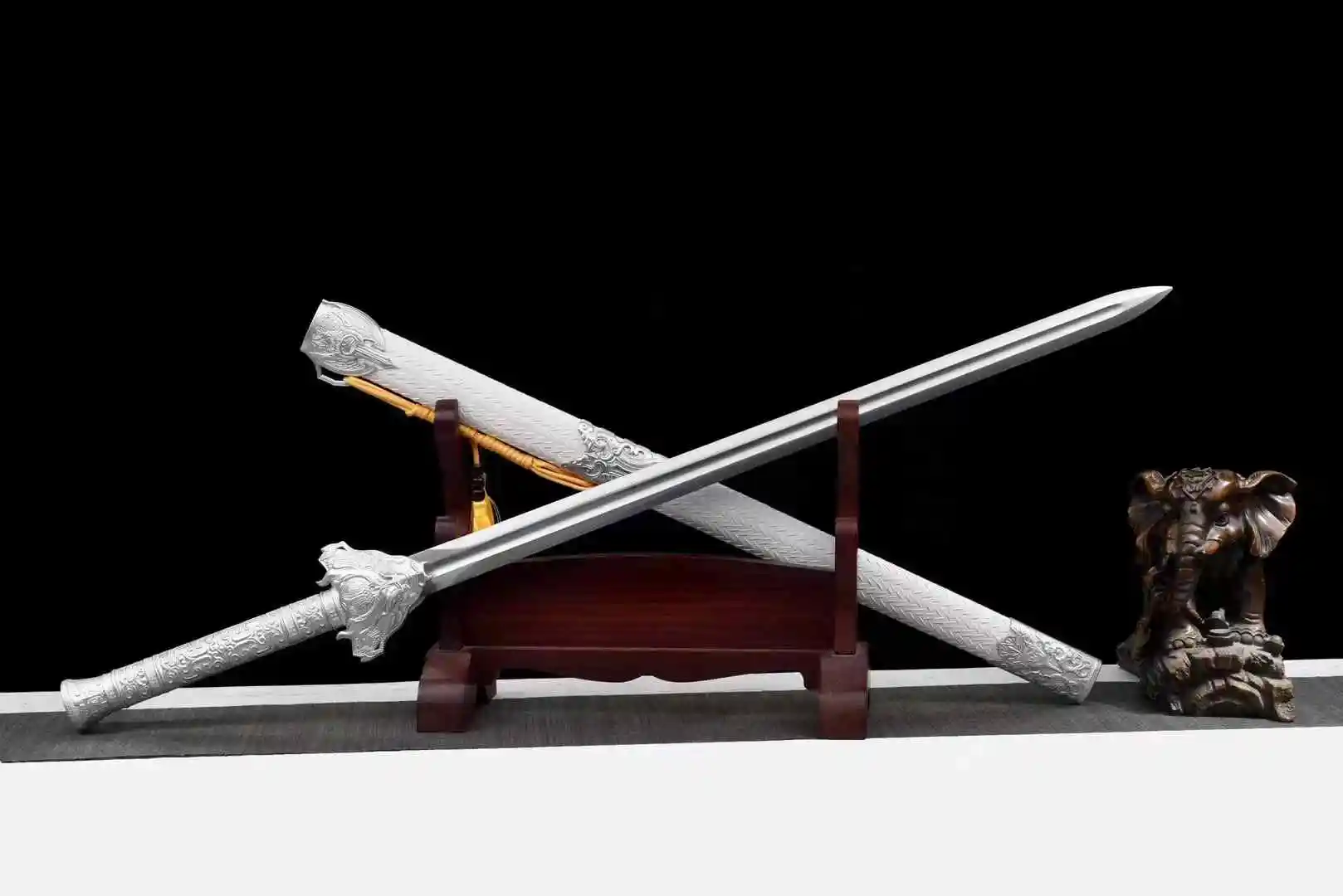 Давидной китайский боевой меч чернильного дракона кунг-фу настоящий