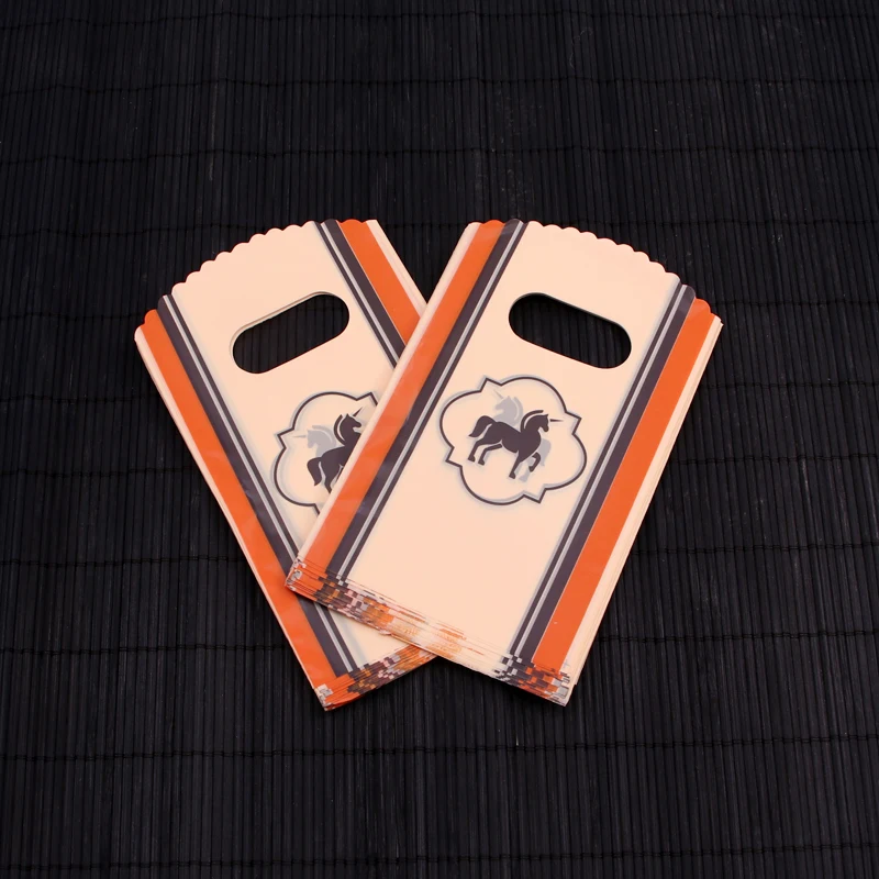 

Пластиковые пакеты 9х15 см