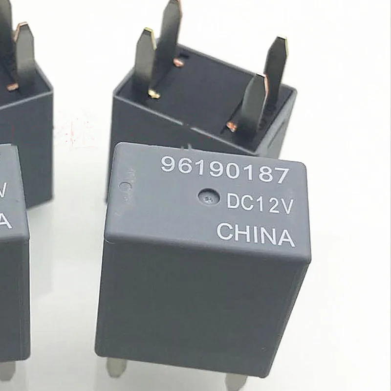 

12V Relay 96190187 DC12V 4 Pins