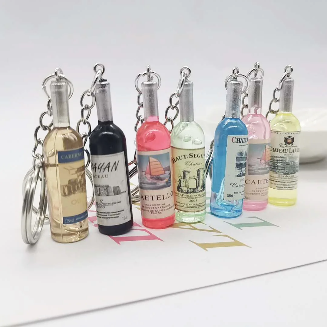 

Cute Novelty Resin Beer Wine Bottle Keychain Colorful Key Chain Car Interior Accessories Key Rings Backpack Pendant Child Gift