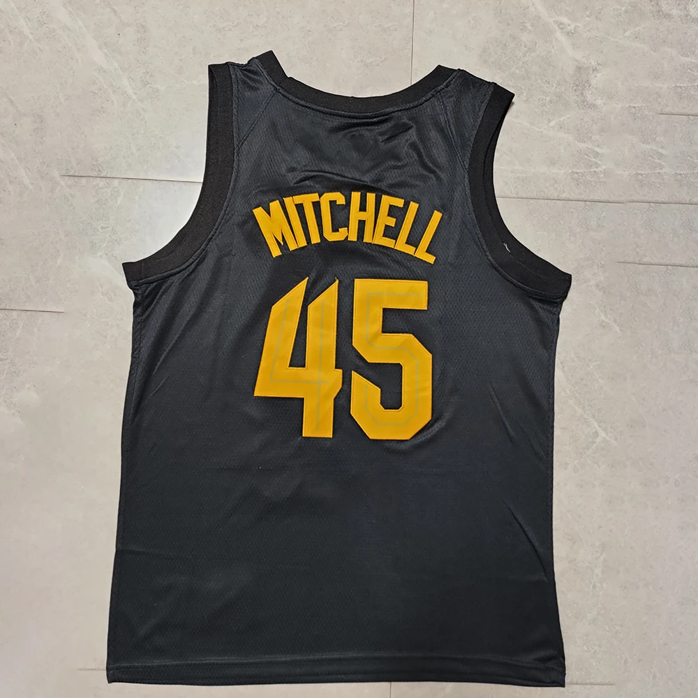 

New Mens American Basketball Jerseys Clothes European Size #45 Donovan Mitchell T Shirts Cotton Four Seasons Sweatshirt shorts