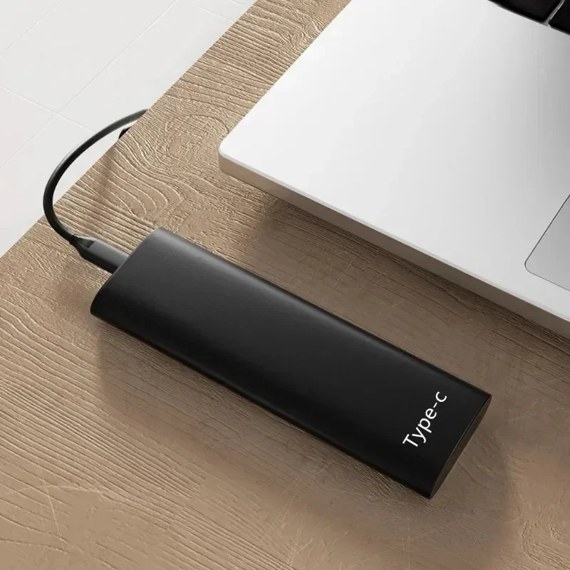 Портативный внешний жесткий диск с интерфейсом USB на 1 ТБ