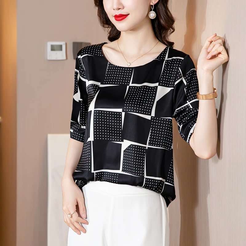 

Женская шелковая блузка с круглым вырезом, с карманами