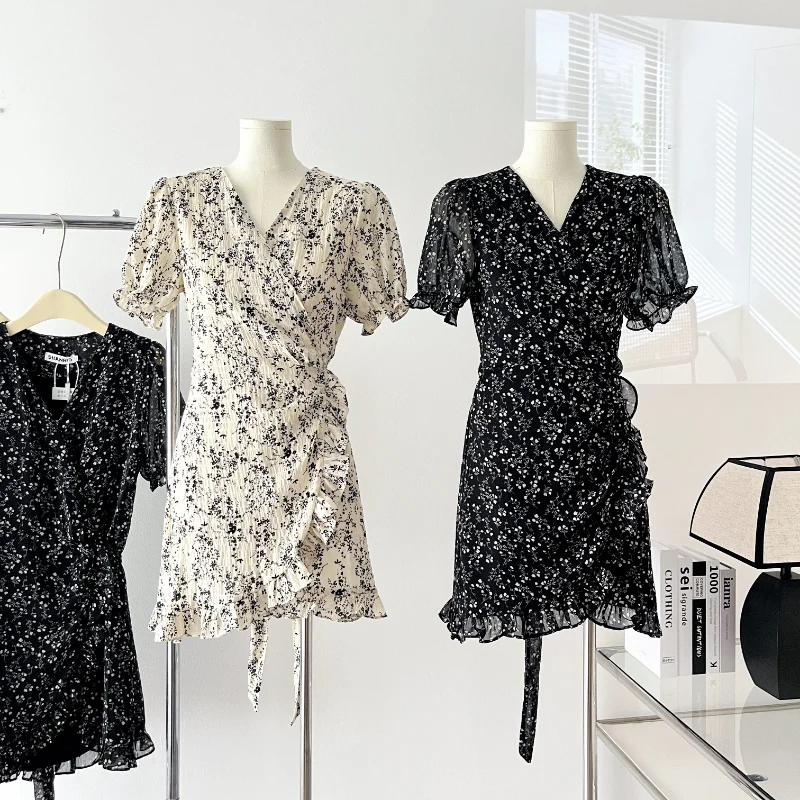 

Women's One Piece Temperament Short Skirt Summer New Design Sense Holiday Style Female Floral Pattern V-Neck Short Sleeve Dress