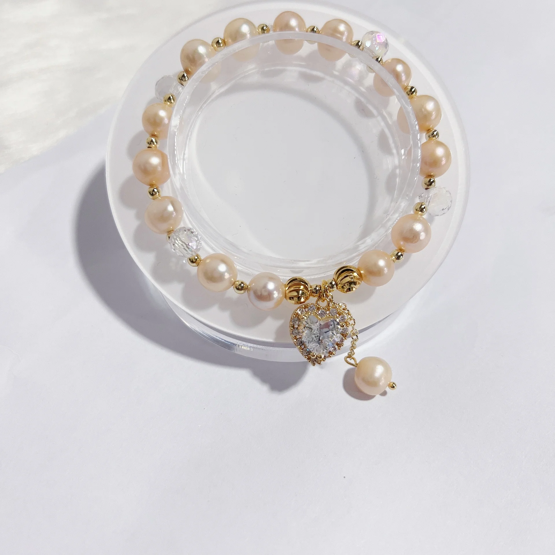 Жемчужная цепочка ручной работы в стиле барокко