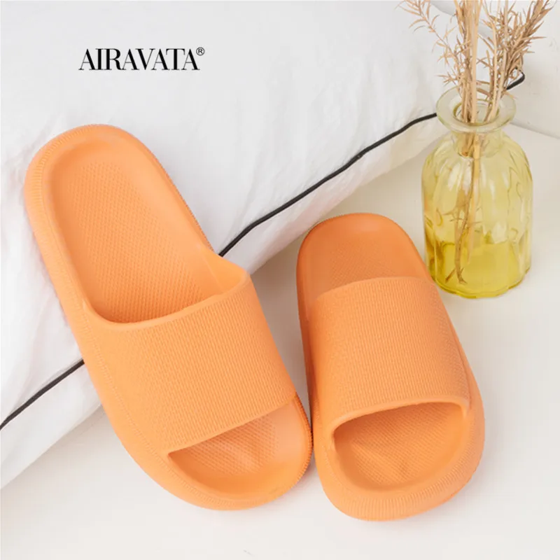 

Повседневные домашние тапочки для мужчин и женщин, плавательная обувь EVA, обувь для ванной комнаты, уличные сандалии на толстой подошве, мяг...