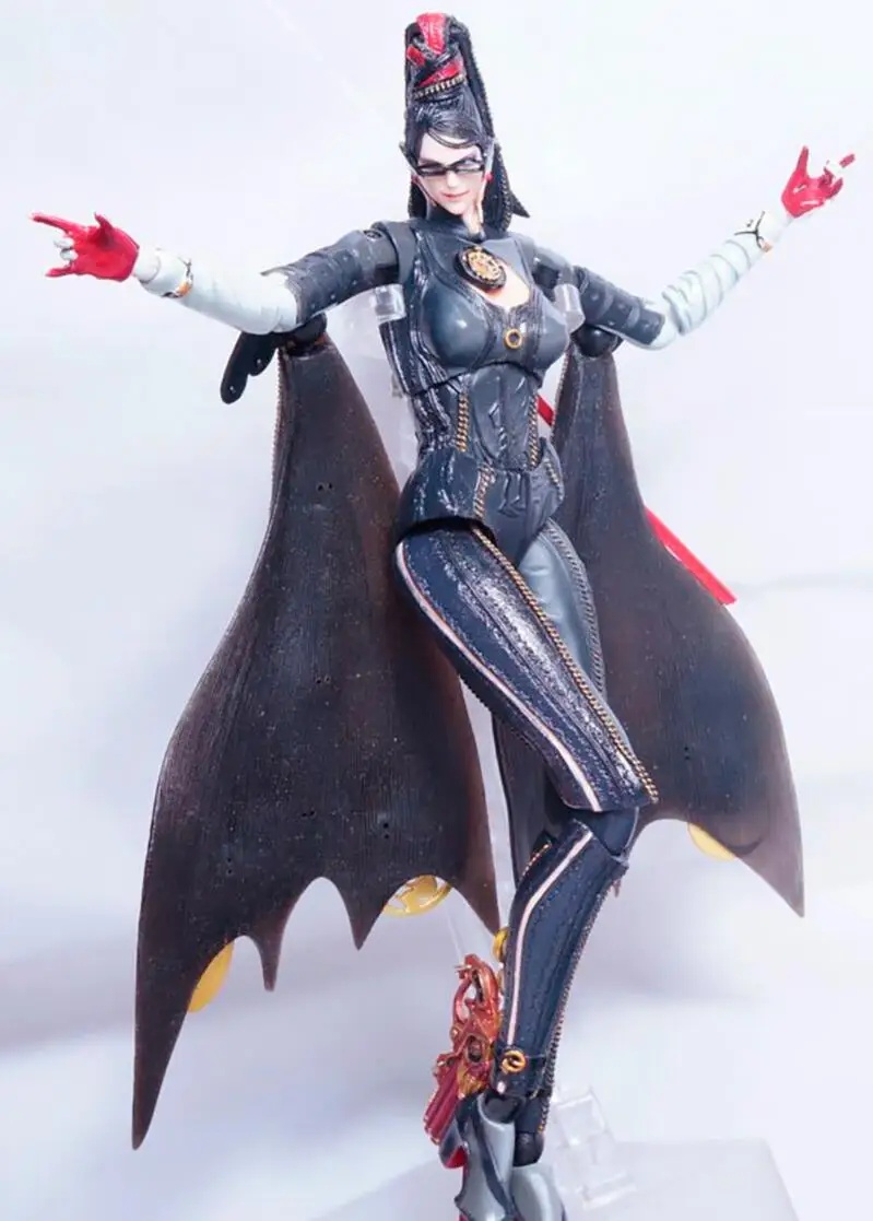 

Original Play Arts Kai Bayonetta Figure 24cm PVC Model Toys Anime figure