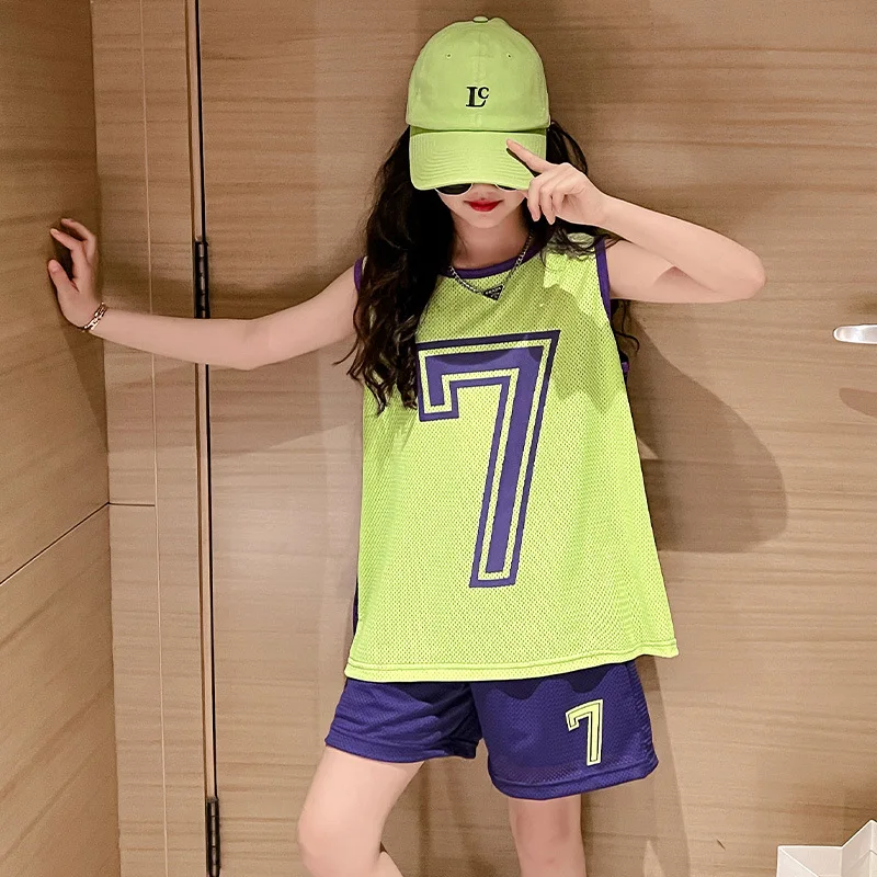 

Kids Basketball Suits Girl Boy Fashion Sports Clothes Set Summer Two pieces Letter Print Tops Shorts Outfits 8 10 12 13 years