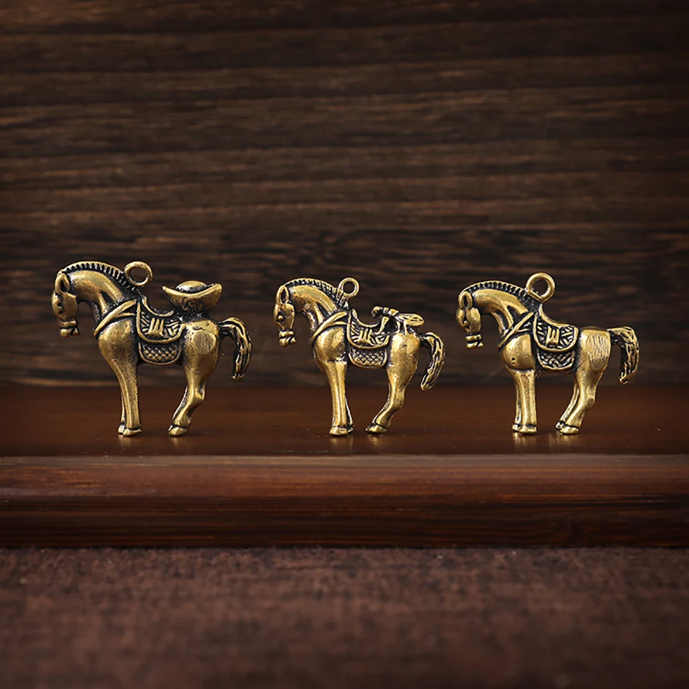 

Zodiac Horse Keychain Pendant, Brass Horse to Success Keychain Meaning Auspicious Pendant Creative Gift