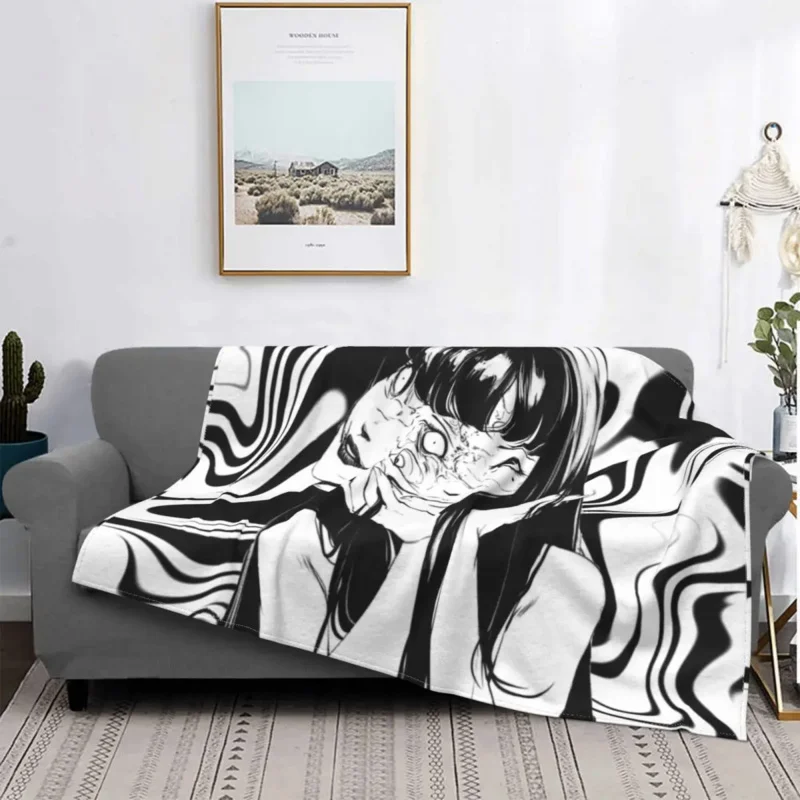 

Junji Ito Tomie Horror Anime Blanket Coral Fleece Plush Warm Throw Blankets for Bed Bed Rug