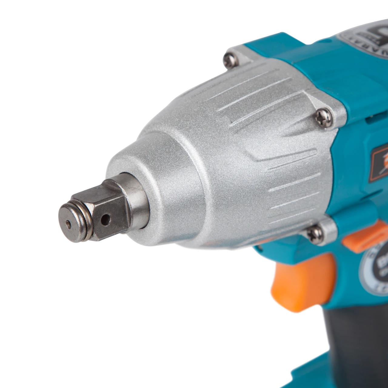 Гайковерт аккумуляторный BORT BAB-18I-LiDK (Доп. аккумуляторная батарея обладает очень