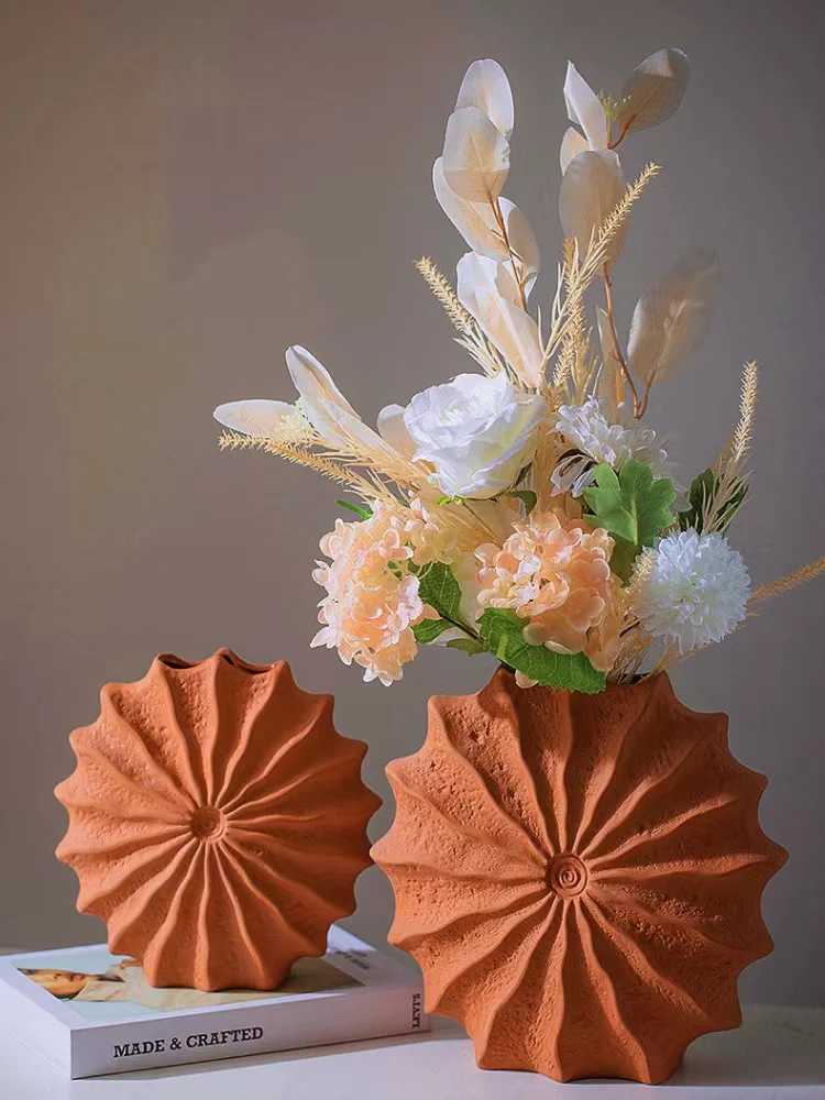 

Nordic Style Art Ceramic Vase Flower Arrangement Retro Florist Home Hydroponic Vase Living Room Home Furnishings