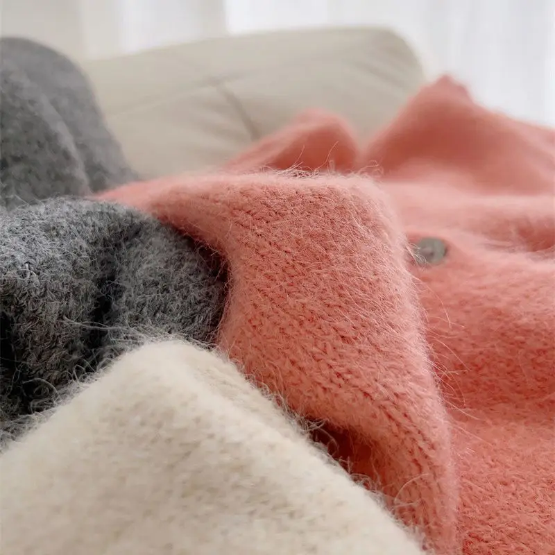 Рисунок 4 - Женский свитер из смеси шерсти на осень и зиму