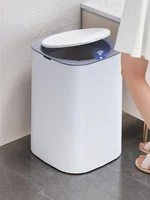 Умное мусорное ведро, автоматически поднимает крышку и дезинфицирует содержимое#4