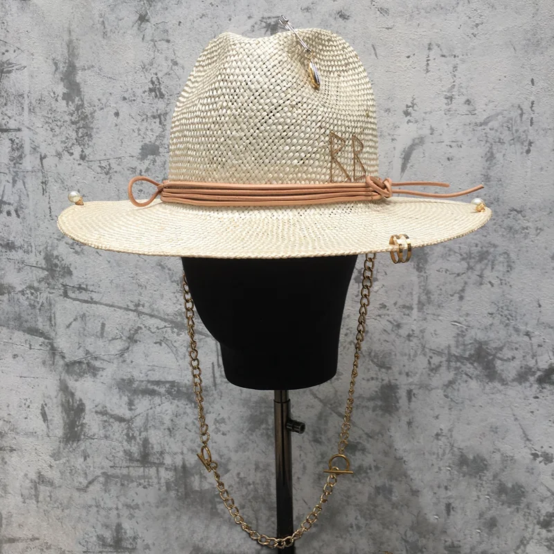 2022 new arrival women's straw hat with chain and pin in summer in the The beach by the sea