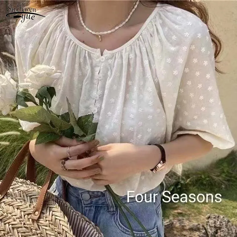 

Korean Round Collar Collar Loose Shirts Fashion Puff Short Sleeve Blouse Chic Ploka Dot Jacquard Women Tops Women Clothes 19657