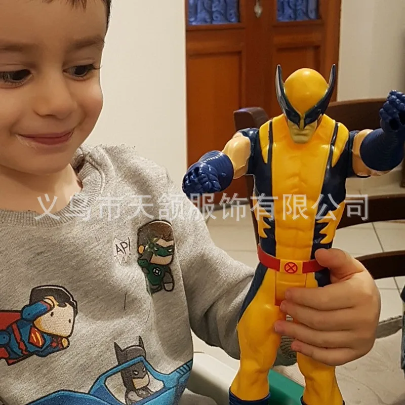 Фигурка героя аниме Человек-паук 18 см |