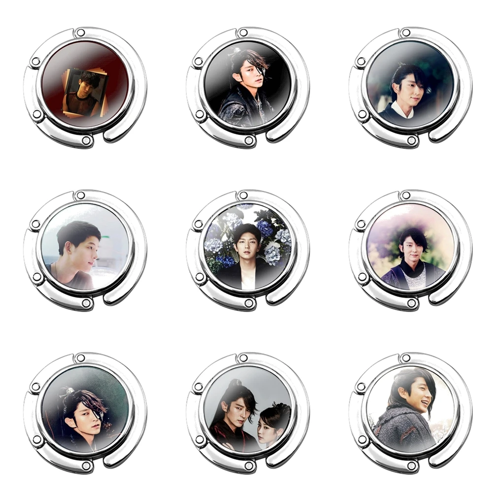 

Складной крючок для кошелька для женщин, столик, Сумочка для хранения, складной декоративный крючок для стола, модный дизайн, мультяшный креативный LEE JOON GI