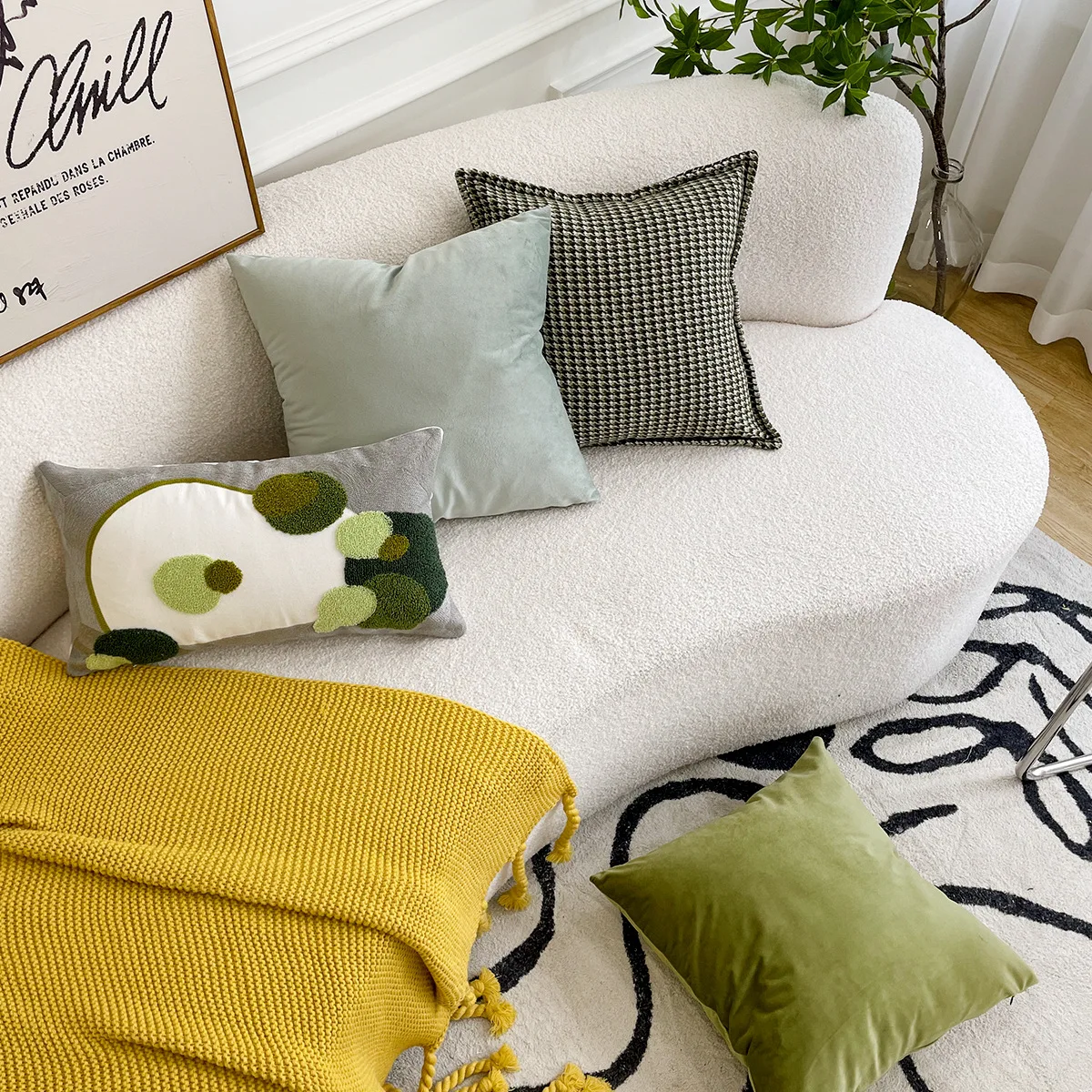 

New Nordic Green Cushion Cover Modern Minimalist Pillow Covers Decorative Dutch Fleece Cotton Embroidered Pillow Case