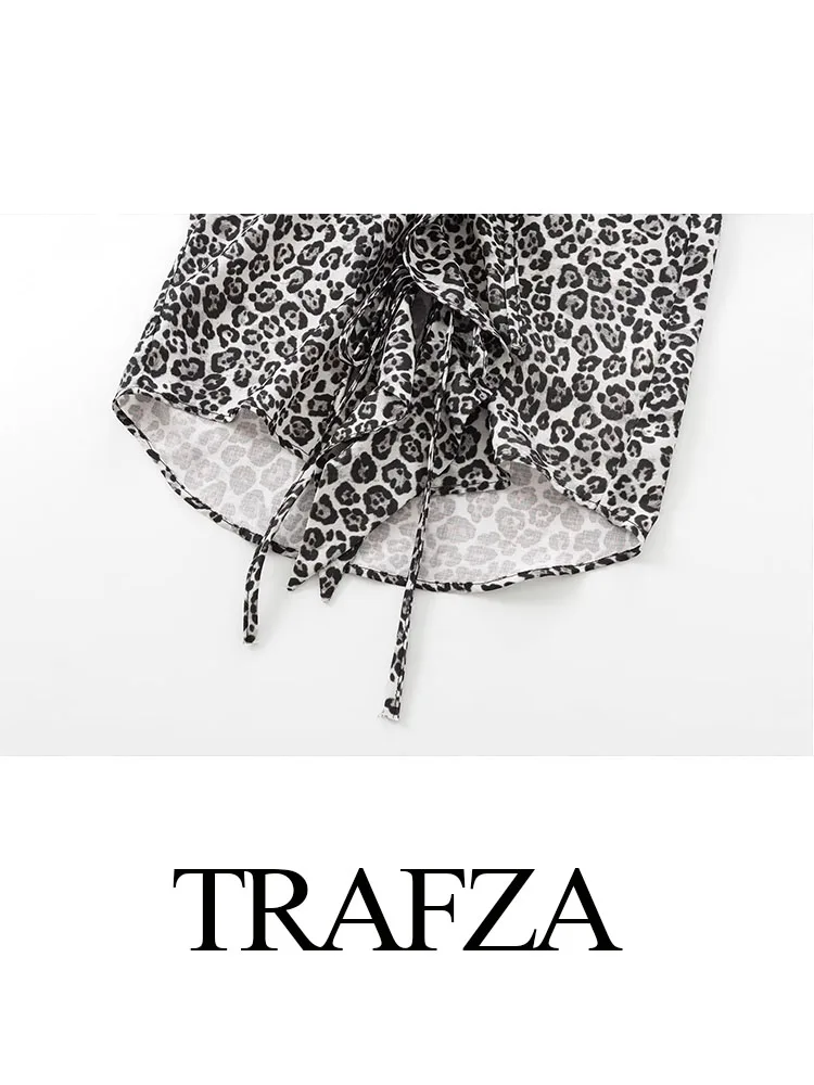 Женская леопардовая Блузка с оборками и V-образным вырезом
