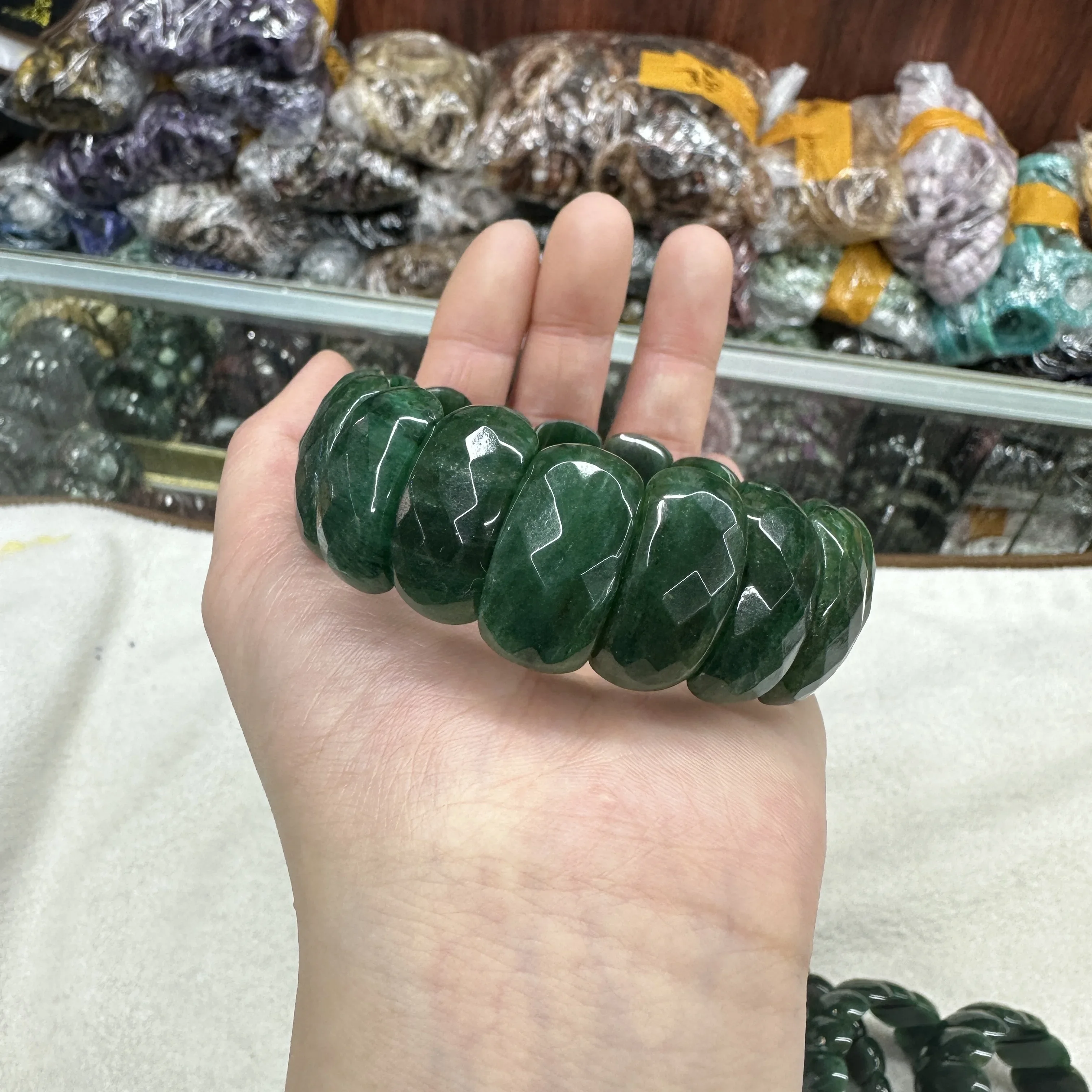 

Натуральные бусины из африканского нефрита, энергетический очаровательный браслет, браслет из натурального драгоценного камня, очаровательные ювелирные изделия для женщин в подарок, оптовая продажа!