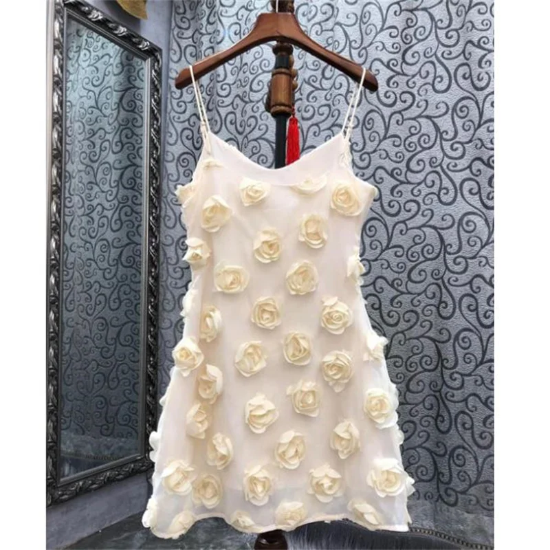 

Three-dimensional rose flower suspender dress female V-neck sexy 2022 summer new design dress