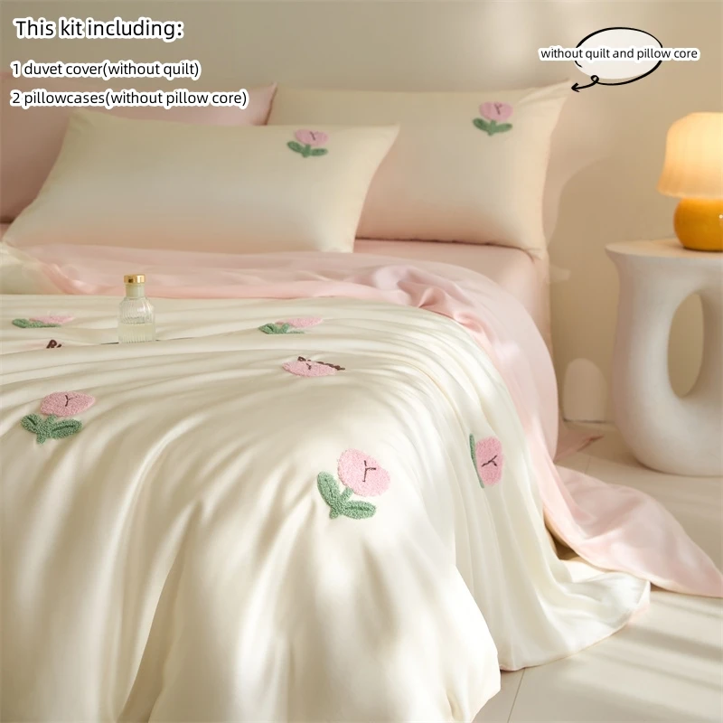 

Комплект постельного белья из 3 предметов с вышивкой тюльпанов