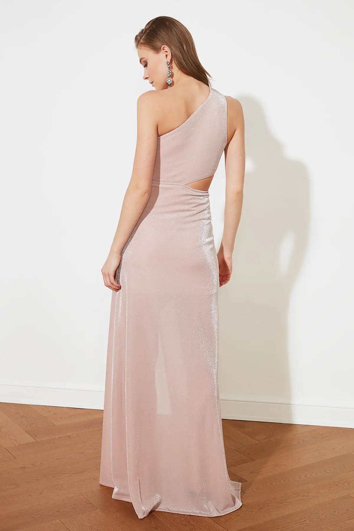 

Trendyol Bel Backless Detail Evening Dress & Prom Gown TPRSS20AE0310