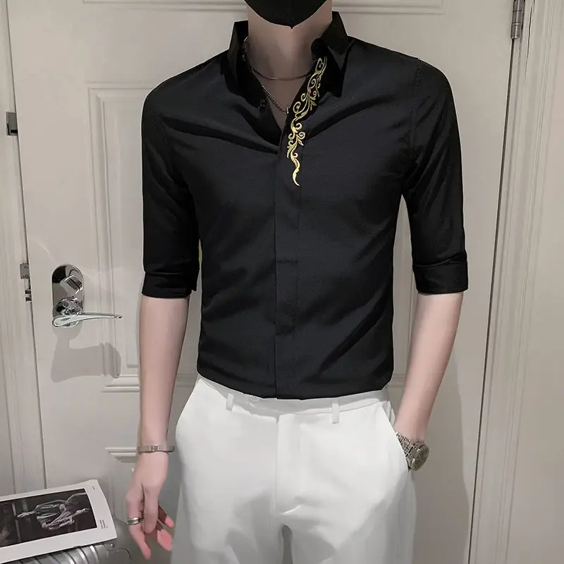 

Korean version of casual ruffians Shuai high-grade embroidery five-point sleeve shirt men's autumn 2023 fashion slim men's shirt