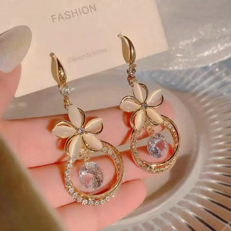 

New Opal Flower Earrings Hoop Ear Hooks Full of Diamonds Flashing Zircon Retro Cold Wind Ladies Earring Earrings